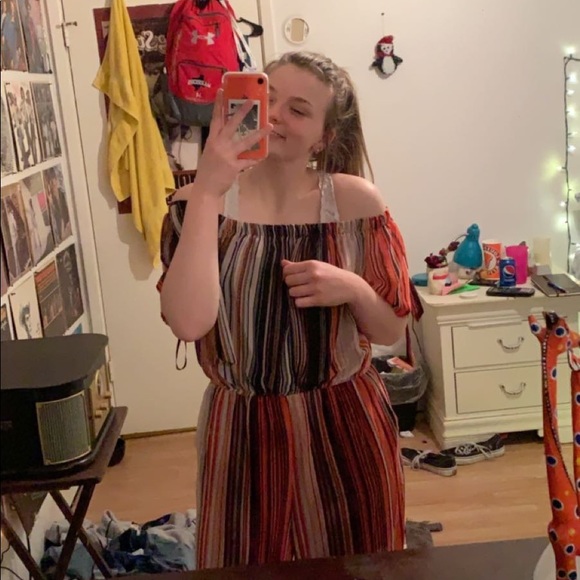 Jump suit - Picture 2 of 4